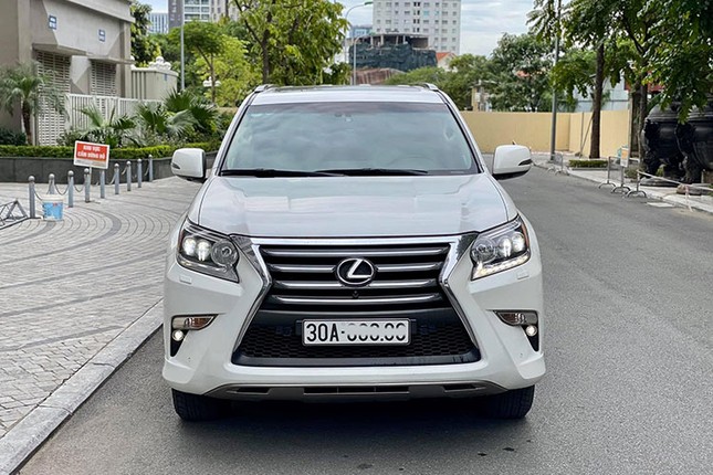 Can canh Lexus GX460 chay 5 nam gia hon 3 ty-Hinh-3