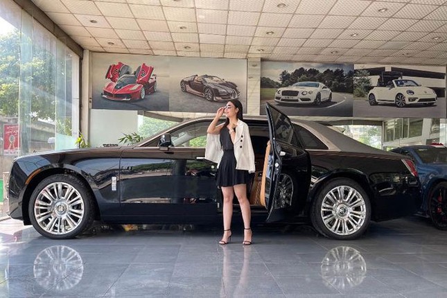 Chi tiet Rolls-Royce Ghost gia hon 40 ty o Ha Noi-Hinh-10