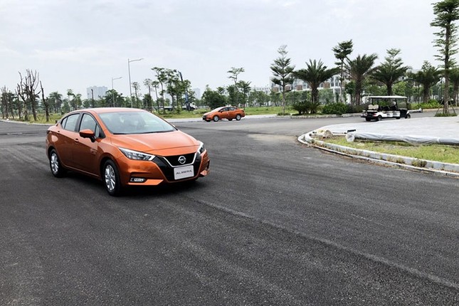 Sedan Nissan Almera 2021 gia re vua ve Viet Nam-Hinh-3