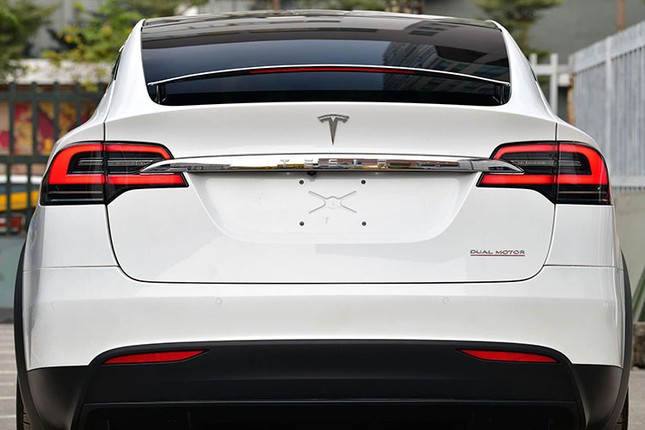 Chi tiet Tesla Model X dang rao ban hon 7 ty tai Viet Nam-Hinh-11