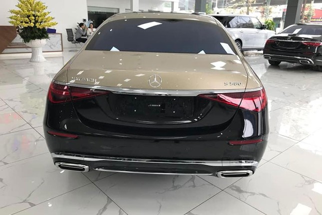 Xe sang Mercedes-Maybach S580 dep khong ti vet co gia hon 15 ty-Hinh-3