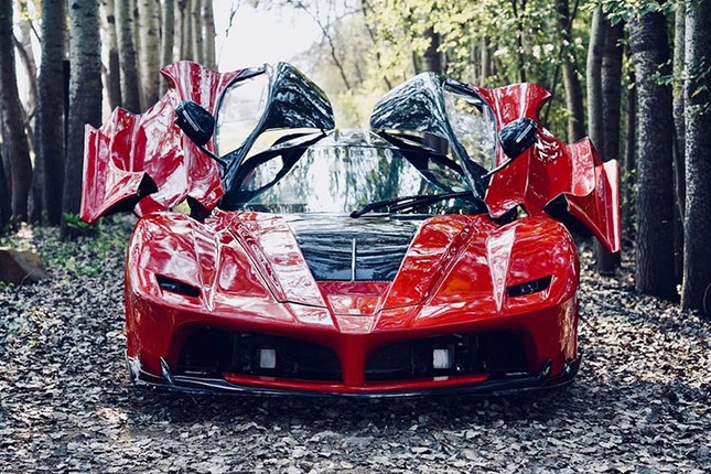 Chi tiet Ferrari LaFerrari sieu dep chao ban chi 954 trieu dong-Hinh-3