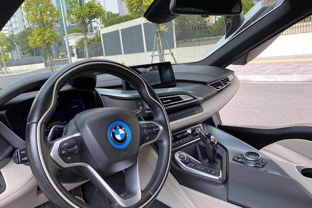 Can canh xe sieu sang BMW i8 chi 3,7 ty tai Ha thanh-Hinh-6