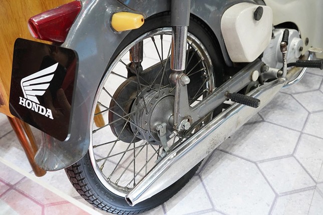 Ngam Honda Super Cub C100 – the he dau tien-Hinh-9