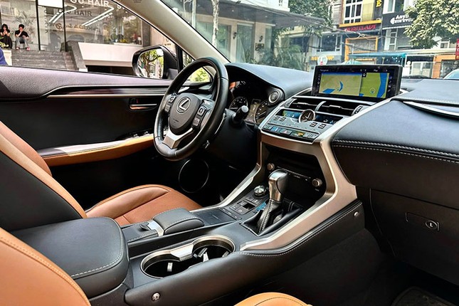 Lexus NX300 dang duoc chao ban o Ha Noi voi muc gia kho tin-Hinh-6
