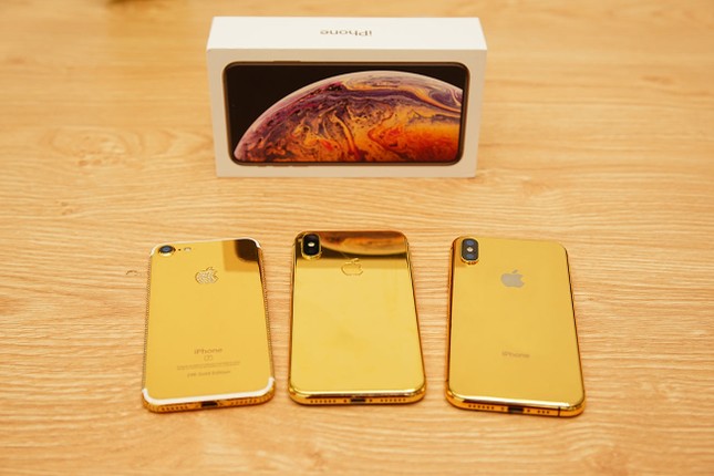 Tren tay iPhone XS ma vang hon 50 trieu dong tai Viet Nam-Hinh-5