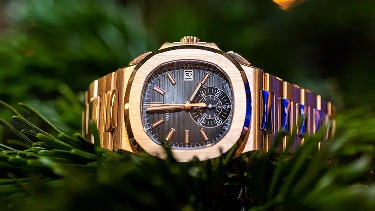 Che tac thu cong, san xuat han che khien dong ho Patek Philippe dat bac nhat the gioi-Hinh-8