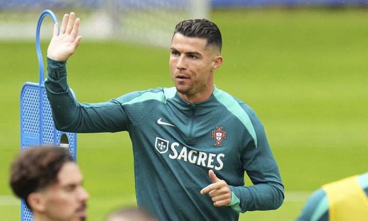 Cristiano Ronaldo so huu vo so biet thu sieu dep