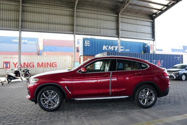 Ngam chiec BMW X4 hoan toan moi THACO sap tung ra trong quy I/2019-Hinh-24