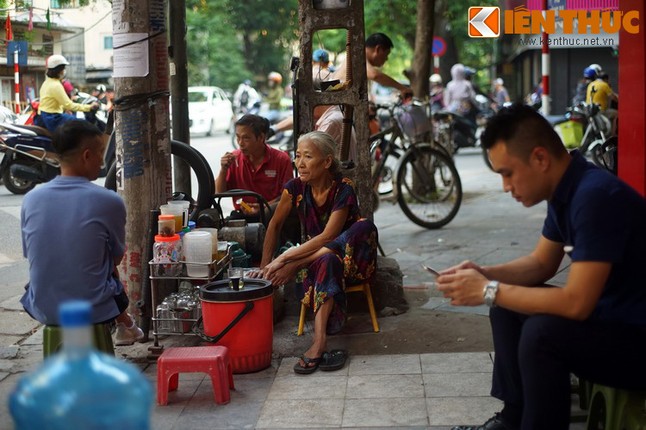 Cuc thu vi: Pho Thay Boi o Ha Noi gio ra sao?-Hinh-4