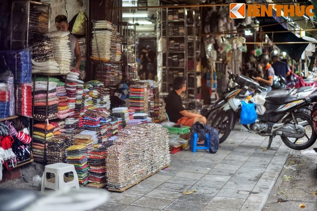 Con pho co hang loat dinh thu quan lai Ha Noi xua gio ra sao?-Hinh-9