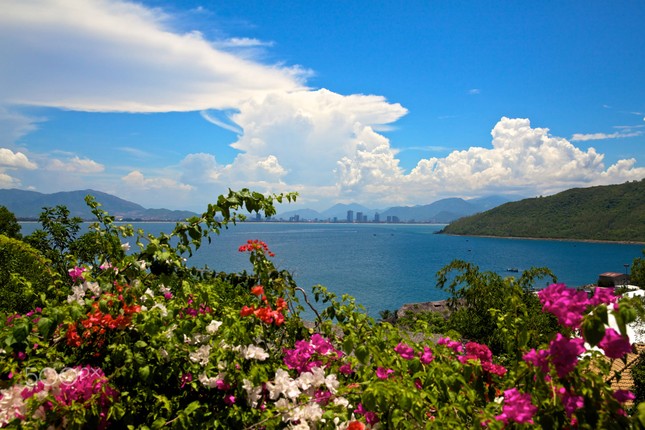 Can canh net dep kho ta cua Nha Trang trong anh cua du khach Nga-Hinh-6