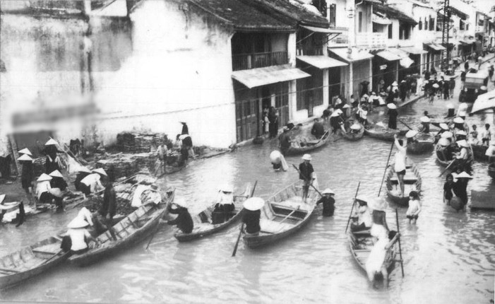 Pho co Hoi An trong tran 'dai hong thuy' nam Giap Thin 1964