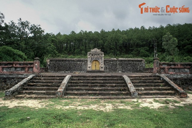 Lang mo phu than vua Gia Long va nhung giai thoai-Hinh-2