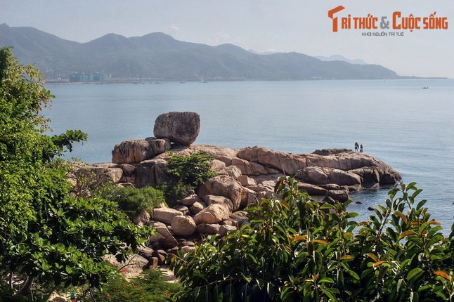 Me man ngam buc tranh phong canh tuyet dep cua Nha Trang-Hinh-4