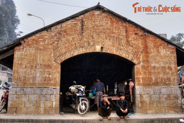 Ngam khu pho co tren cao nguyen da Dong Van-Hinh-6