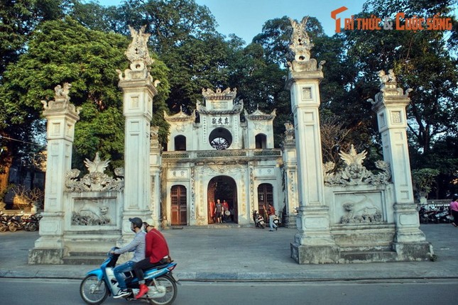 Ngoi den nao thuoc ca Thang Long tu quan va Thang Long tu tran?-Hinh-2