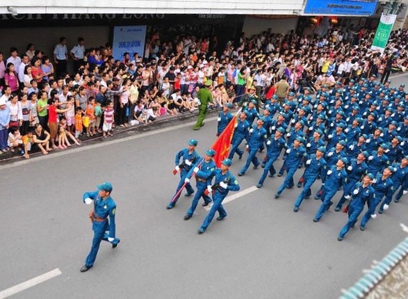 Anh ve Ha Noi trong Dai le 1.000 nam Thang Long-Hinh-13