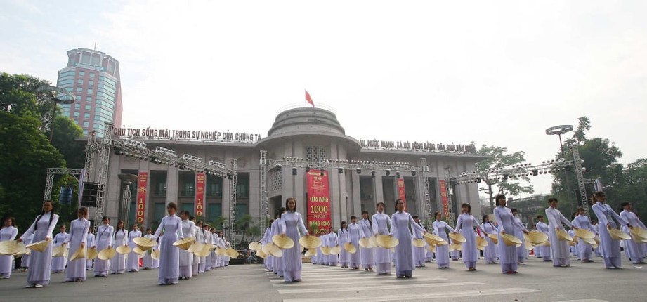 Anh ve Ha Noi trong Dai le 1.000 nam Thang Long-Hinh-8