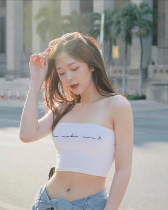 Ban gai cu Trinh Thang Binh dien bikini khoe than hinh nong bong mat-Hinh-8