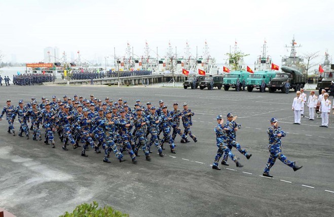 Ngam loat tau chien Vung 3 Hai quan Viet Nam 'hoi quan'-Hinh-8