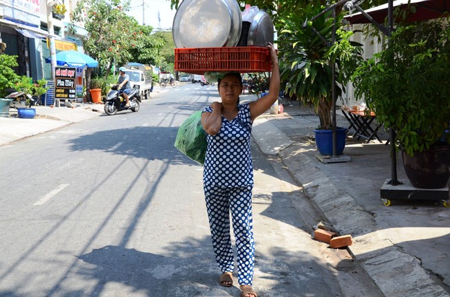 Ngay 8/3 cua nhung “than co” muu sinh tren pho Sai Gon