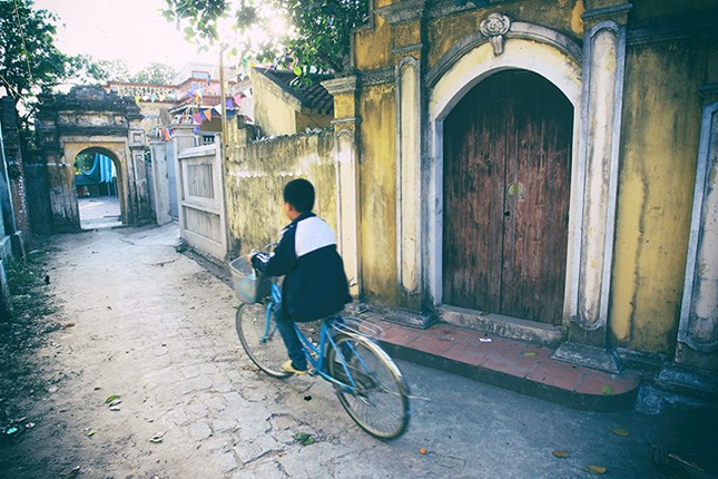 Ngo ngang ngam ngoi lang dep nhu co tich ngay gan Ha Noi-Hinh-13