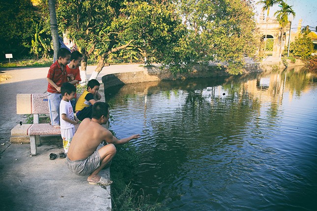 Ngo ngang ngam ngoi lang dep nhu co tich ngay gan Ha Noi-Hinh-6