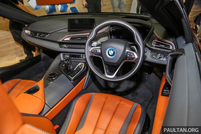 Chi tiet sieu xe BMW i8 Roadster gia 8,5 ty dong-Hinh-7