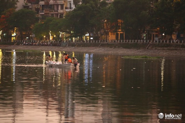 Ha Noi: Sau dung 1 nam, ca lai chet trang mat ho Hoang Cau-Hinh-12