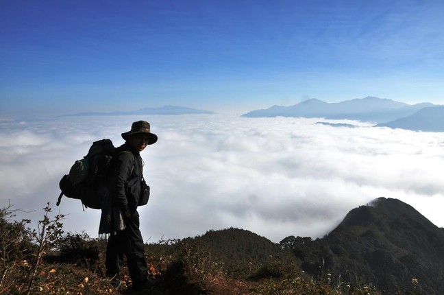 Phieu bong tren bien may Ta Xua dep ngay ngat-Hinh-8