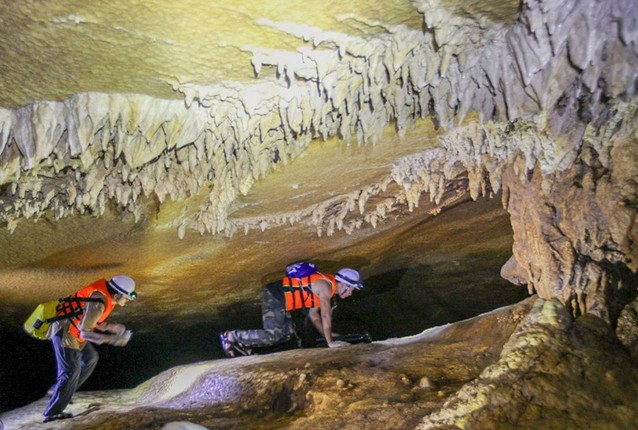 To da, nhu da hang nghin nam trong hang &quot;Son Doong cua Ba Be&quot;-Hinh-10