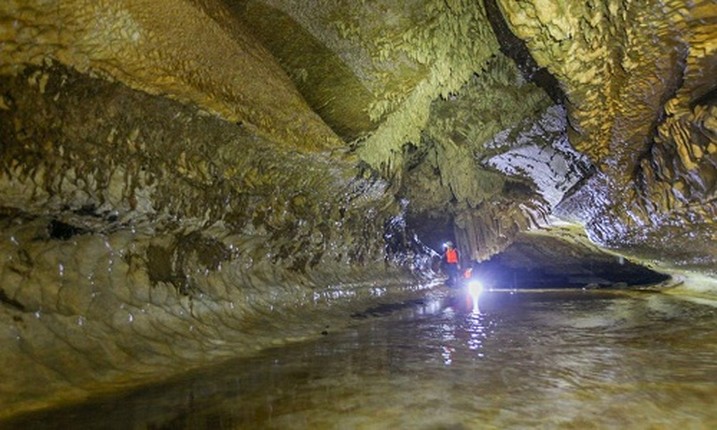 To da, nhu da hang nghin nam trong hang &quot;Son Doong cua Ba Be&quot;-Hinh-7