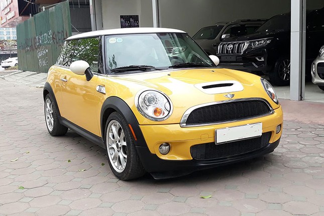 Xe sang MINI Cooper S sieu re chi 466 trieu tai Ha Noi-Hinh-10