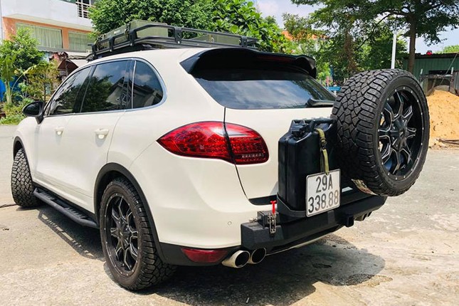 Dan choi Viet do Porsche Cayenne tien ty thanh xe off-road-Hinh-4