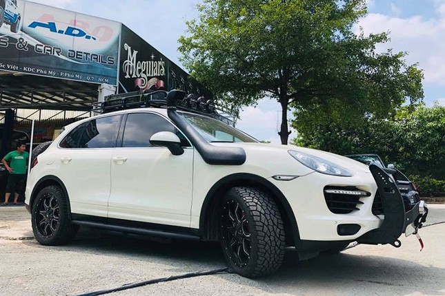 Dan choi Viet do Porsche Cayenne tien ty thanh xe off-road-Hinh-7