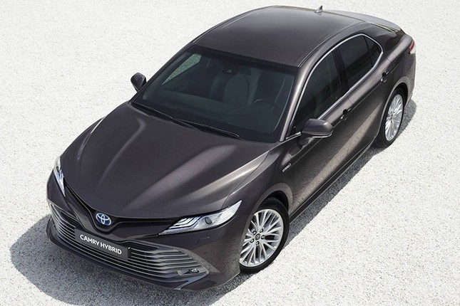 Toyota Camry Hybrid 2019 