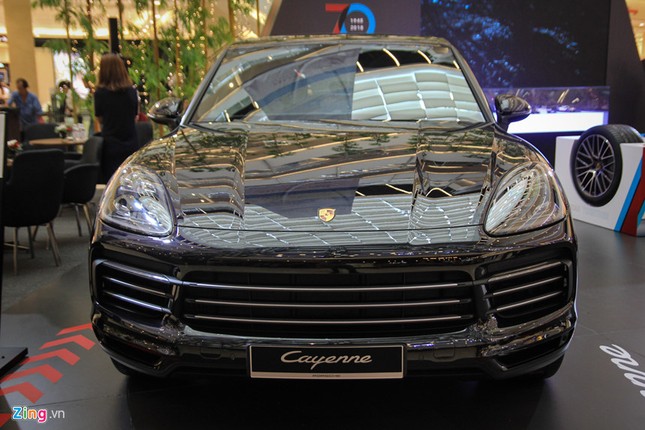 Porsche Cayenne 2018 chinh thuc ve VN sau mot nam ra mat-Hinh-2