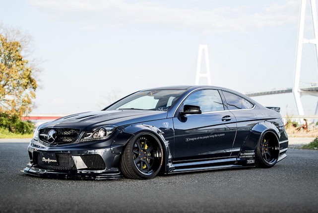 Bien Mercedes-AMG C63 cu thanh sieu xe chi voi 568 trieu-Hinh-7