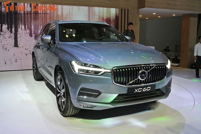 Volvo XC60 2018 “chot gia” 2,45 ty dong tai Viet Nam-Hinh-11