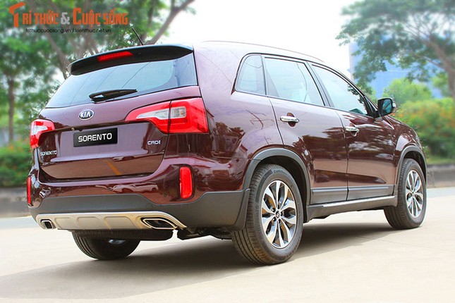 Can canh Kia Sorento moi gia duoi 800 trieu tai VN-Hinh-4