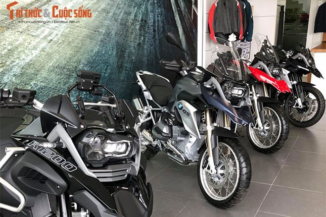 Loat xe moto BMW chinh hang “xuong gia” tai VN-Hinh-5