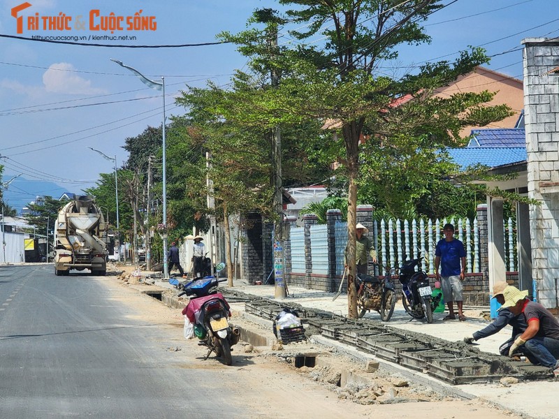 Lam Dong: Thi cong au tai du an via he duong Thong Nhat-Hinh-7