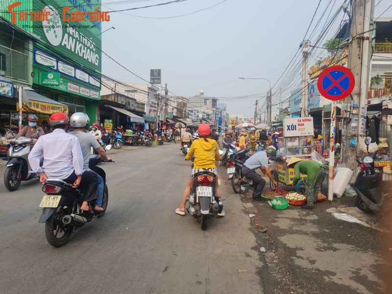 Via he, long duong thanh noi hop cho ke ben UBND phuong Buu Hoa-Hinh-4