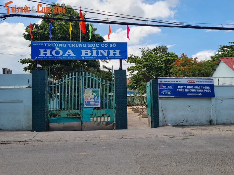 Dong Nai: Vi sao Du an Truong THCS Hoa Binh chi dinh ca 7 goi thau?