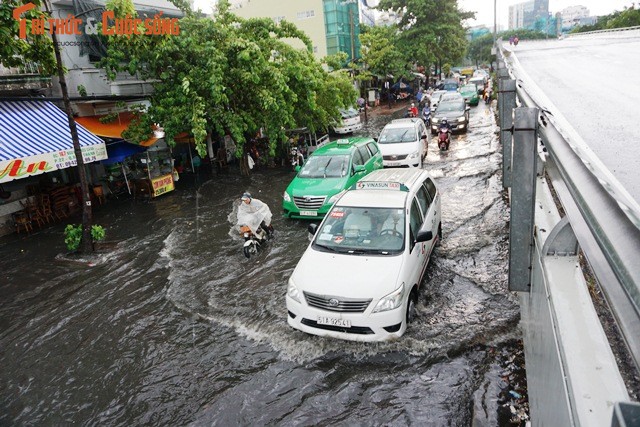 TPHCM: Xay dung tram bom tieu thoat nuoc phuc vu cong tac chong ngap