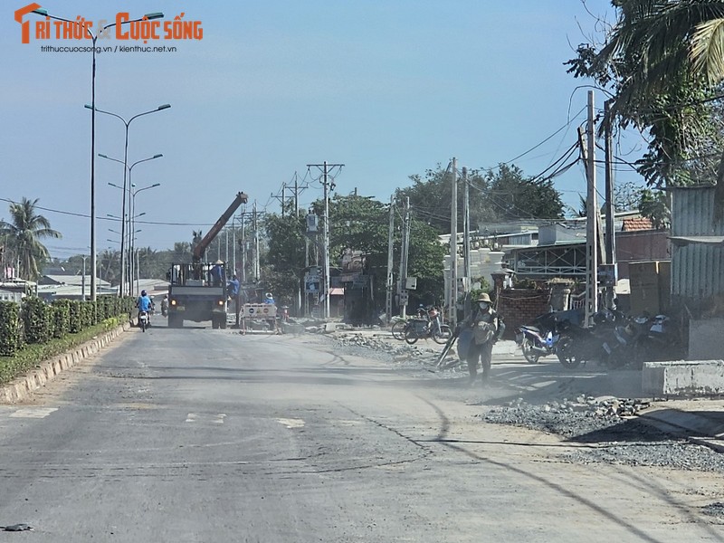 Tay Ninh: Can canh DA Tham nhua duong 30/4 huyen Tan Bien-Hinh-12