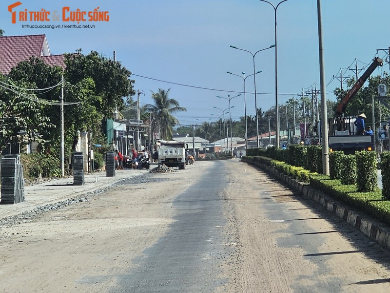 Tay Ninh: Can canh DA Tham nhua duong 30/4 huyen Tan Bien-Hinh-8