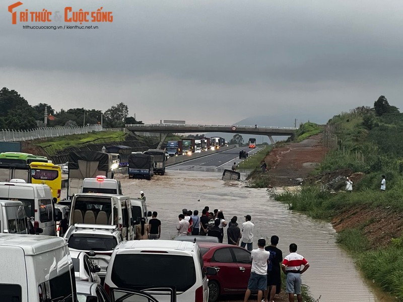 Cao toc Dau Giay - Phan Thiet ngap nang: Nguyen nhan chu dau tu neu ra chua thuyet phuc-Hinh-2