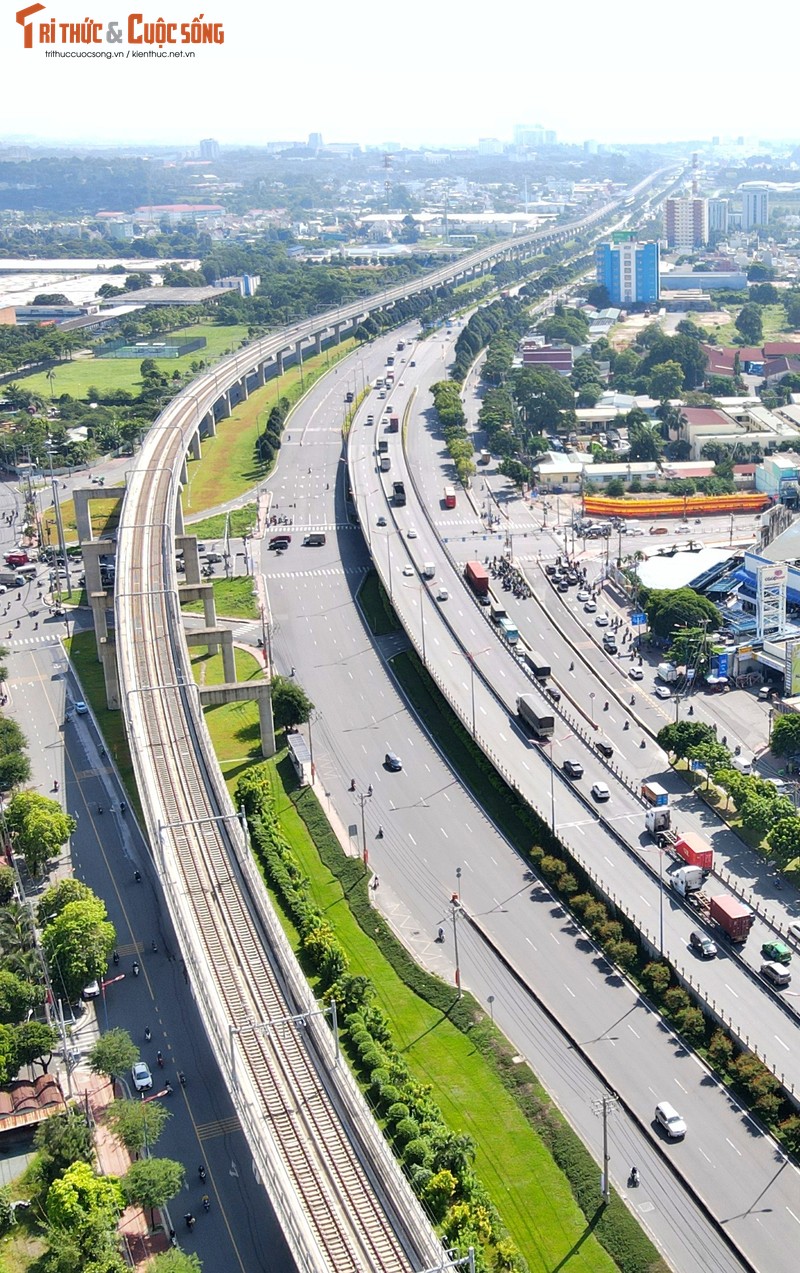 Tuyen Metro Ben Thanh - Suoi Tien truoc ngay chay thu-Hinh-4